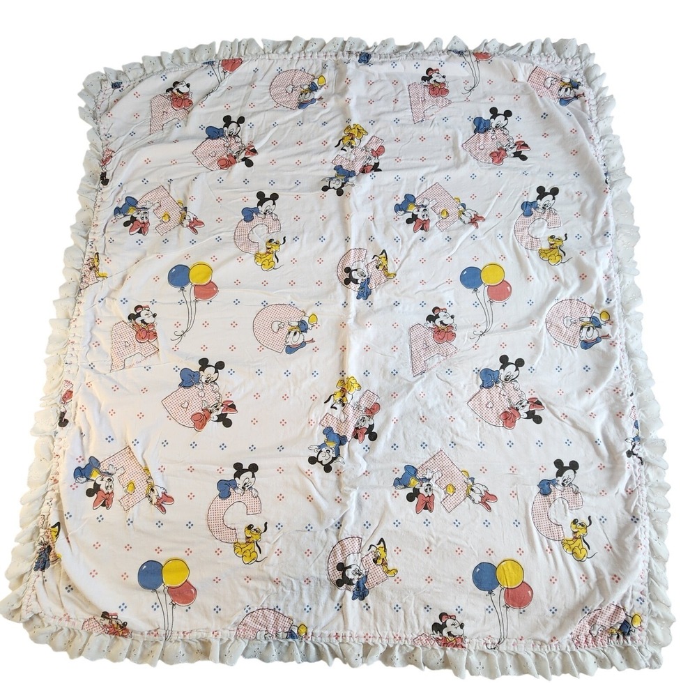 VTG 1984 DISNEY Baby Mickey Minnie ABC's Dundee Eyelet Lace Trimmed Crib Quilt